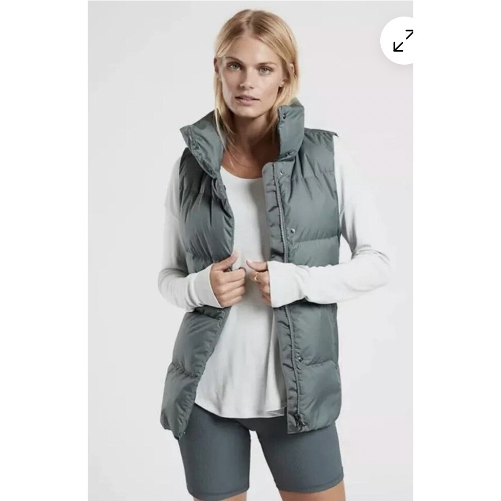 Athleta‎ Downtown Vest Womens 3X Gray Puffer Sleeveless Snap Front Padded